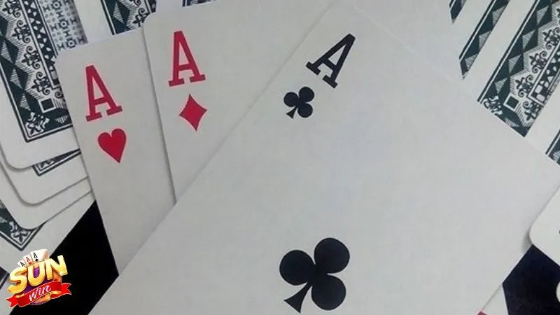 Trong một bàn Liêng thường có từ 2 đến 6 người Trong một bàn Liêng thường có từ 2 đến 6 người